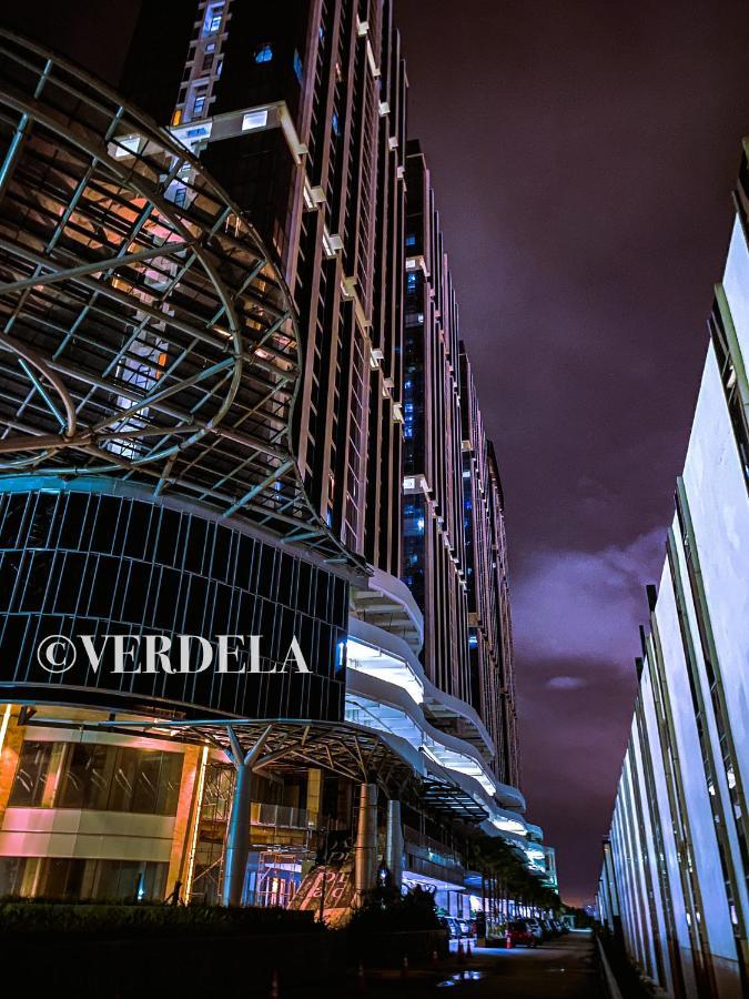 Verdela Pollux Meisterstadt Batam Apartement Exterior foto